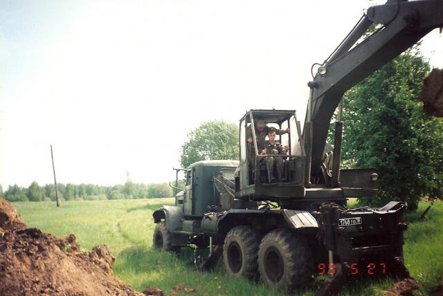 Кураково. Знакомство с экскаватором.