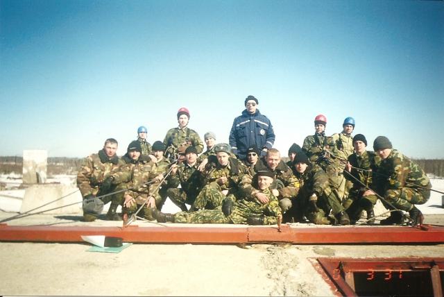 Фото с преподавателем по ав.-спас. подготовке